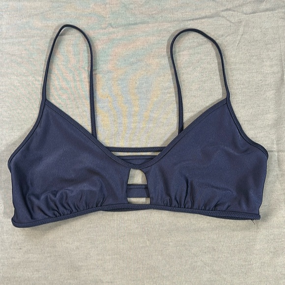 Amuse Society Other - Amuse Society blue shimmer bathing suit top size Medium